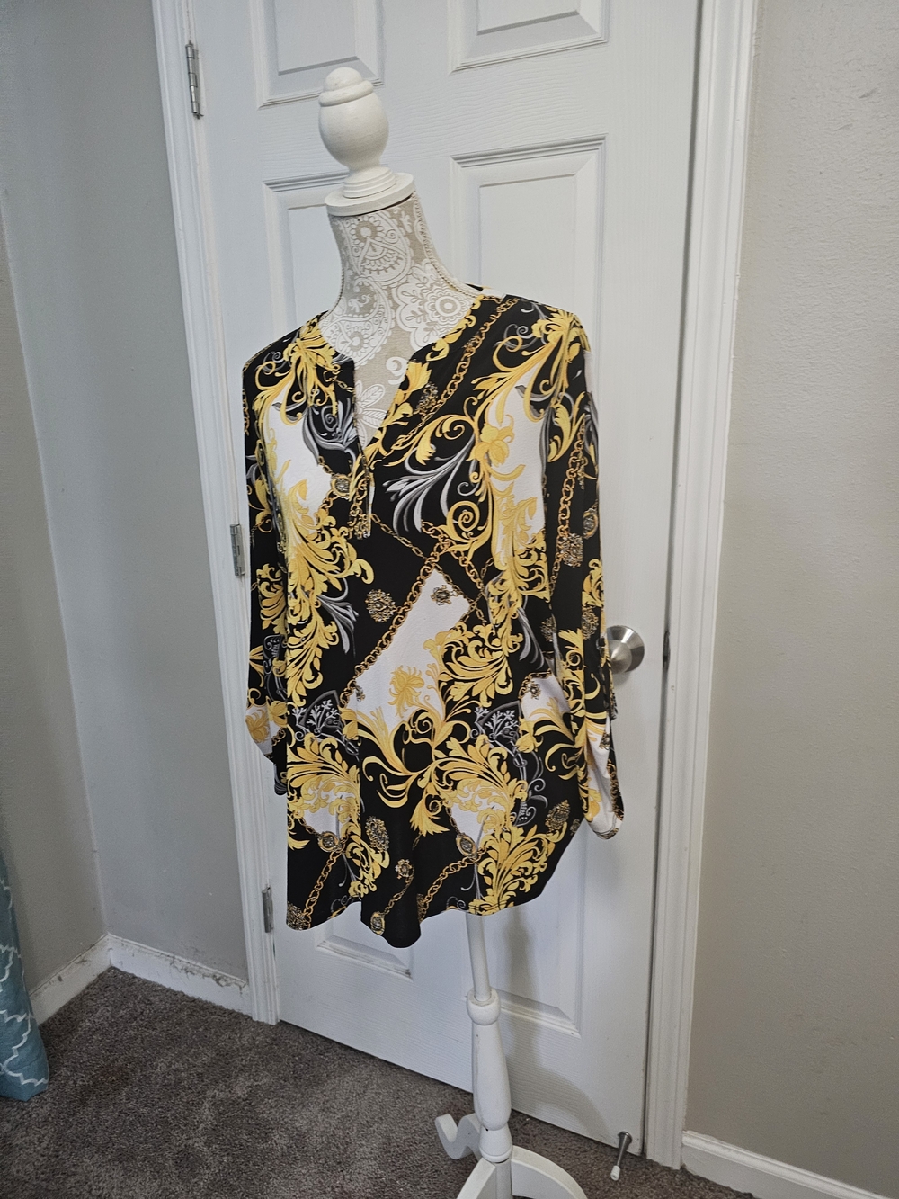 Women's V-Neck Printed Blouse in Black, White & Gold